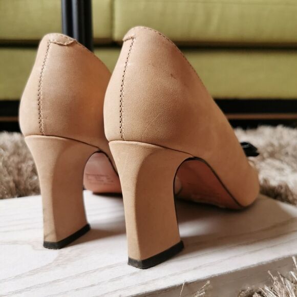 US 9 heel peep toe suede cream black - Picture 7 of 16